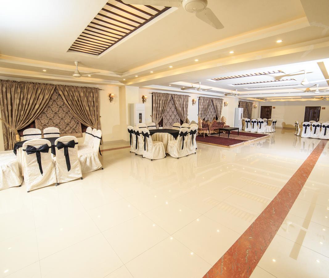 Shelton Hotel Rawalpindi Exterior foto